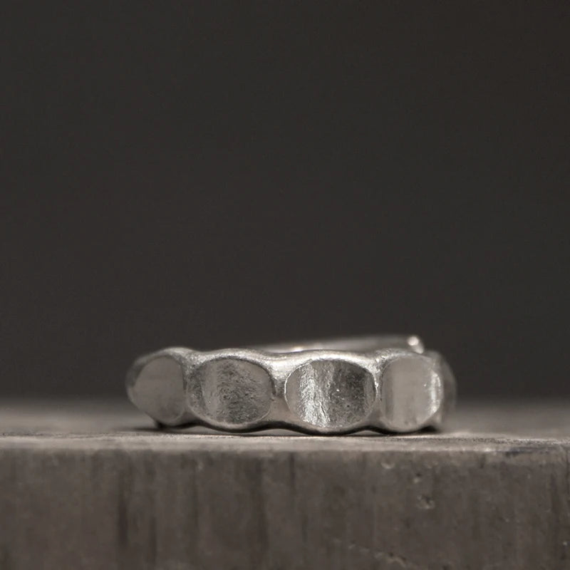 BESPOKE CONCAVE SILVER HOPE RING