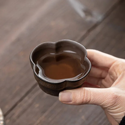 JAPANESE GOLD IRON GLAZE CERAMIC TEA CUP
